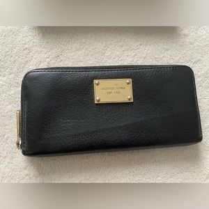 Michael Kors Long Leather Wallet